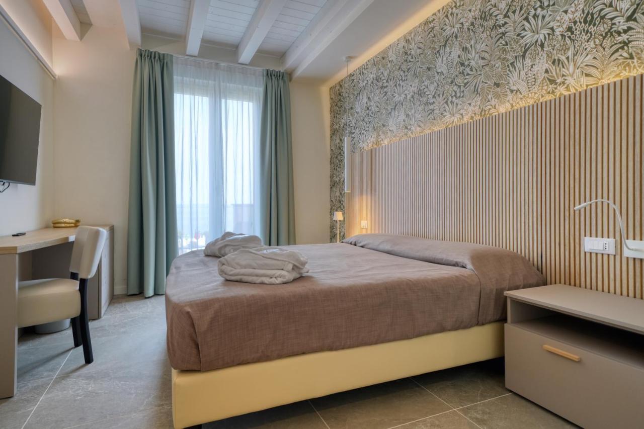 Hotel Palazzo Del Garda & Spa Desenzano del Garda Eksteriør bilde